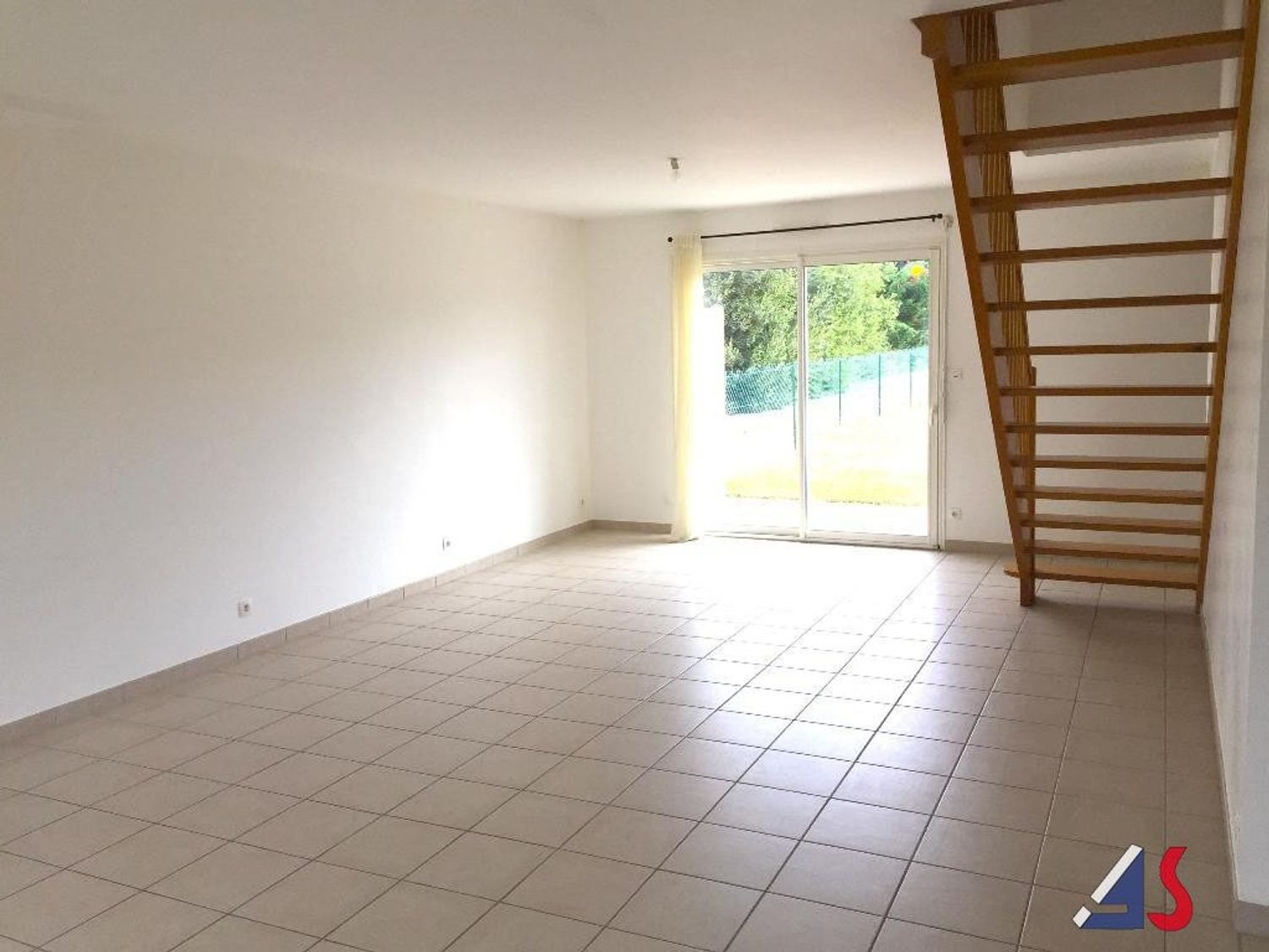 Maison à vendre, 95m², Saint-Léger-les-Vignes