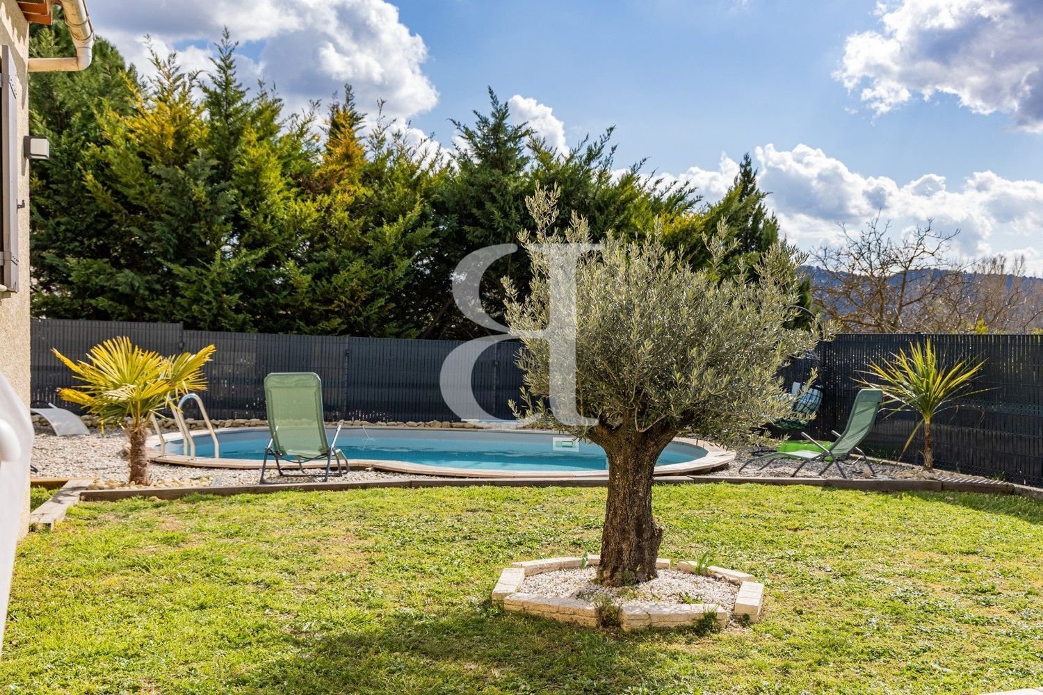 Maison à vendre, 111m², Mormoiron