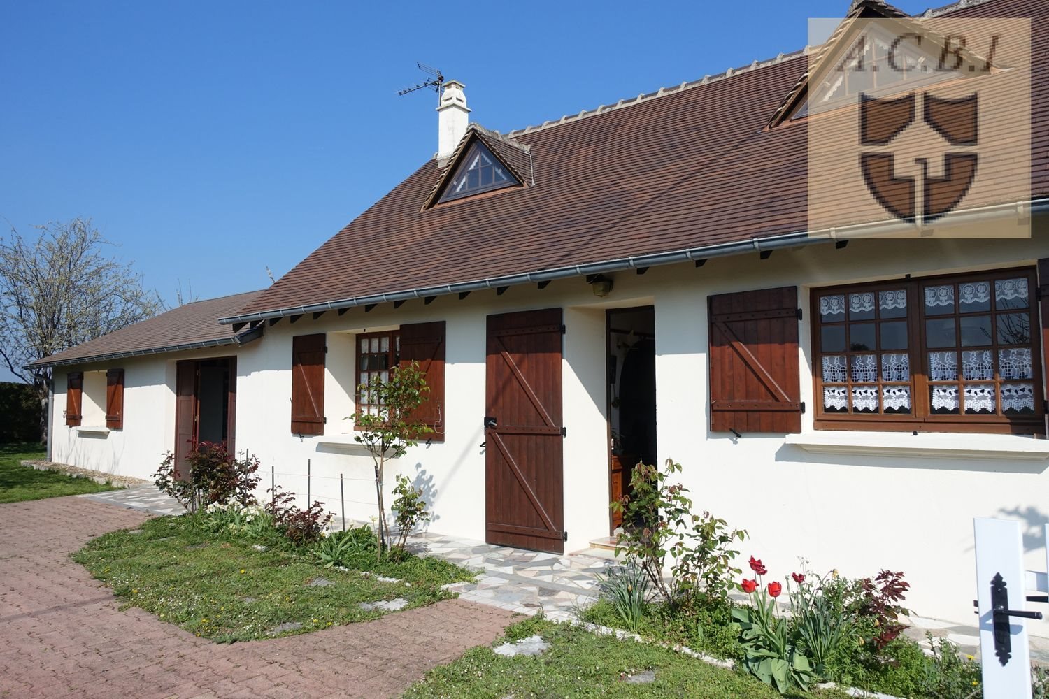 Maison à vendre, 66m², Oucques