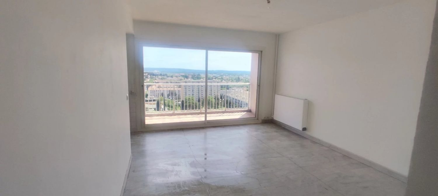 Appartement à vendre, 61m², Salon-de-Provence