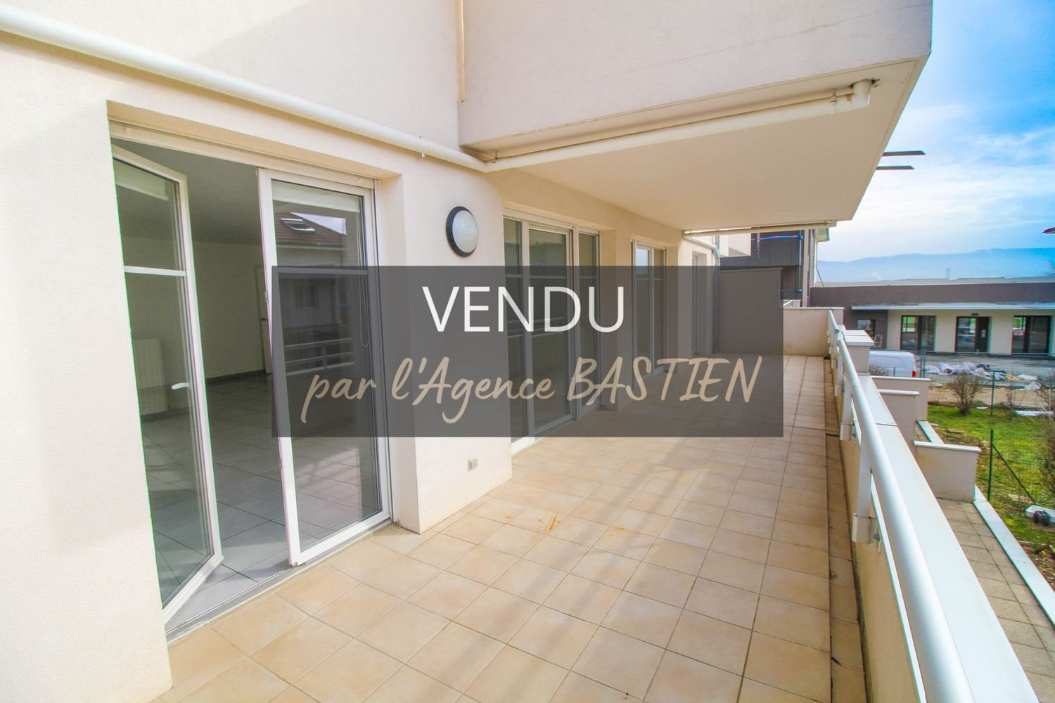 Appartement à vendre, 76m², Thoiry
