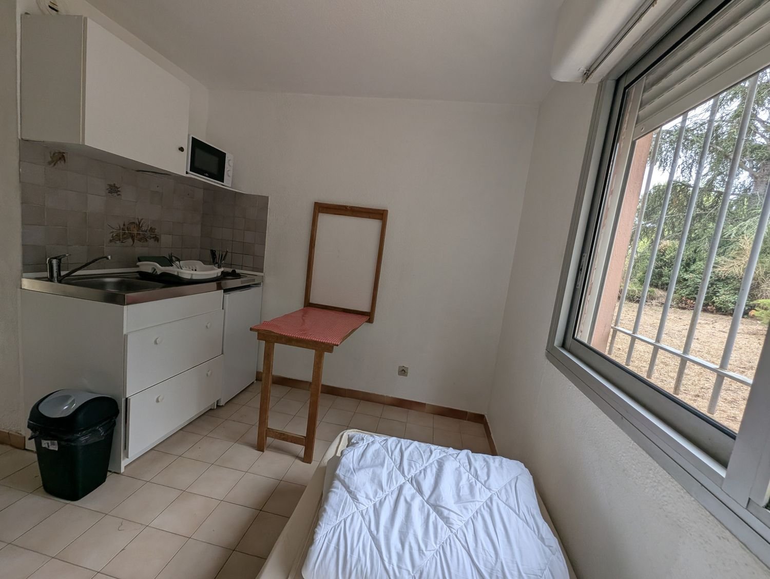 Appartement à louer, 12m², Nîmes