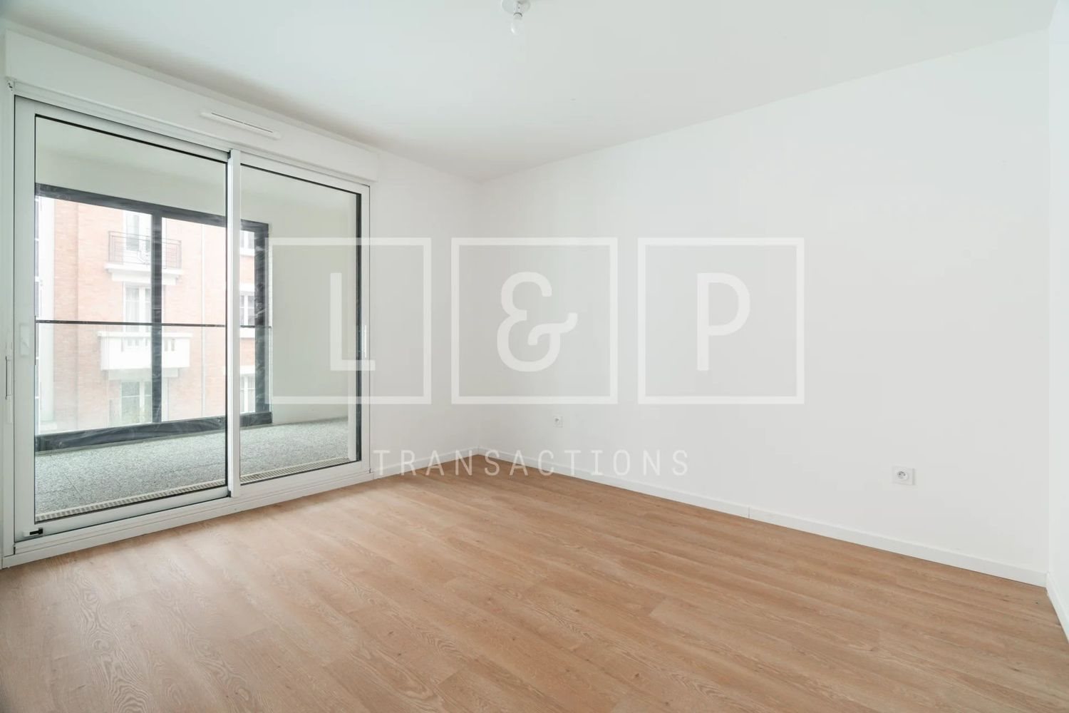 Appartement à louer, 81m², Vanves