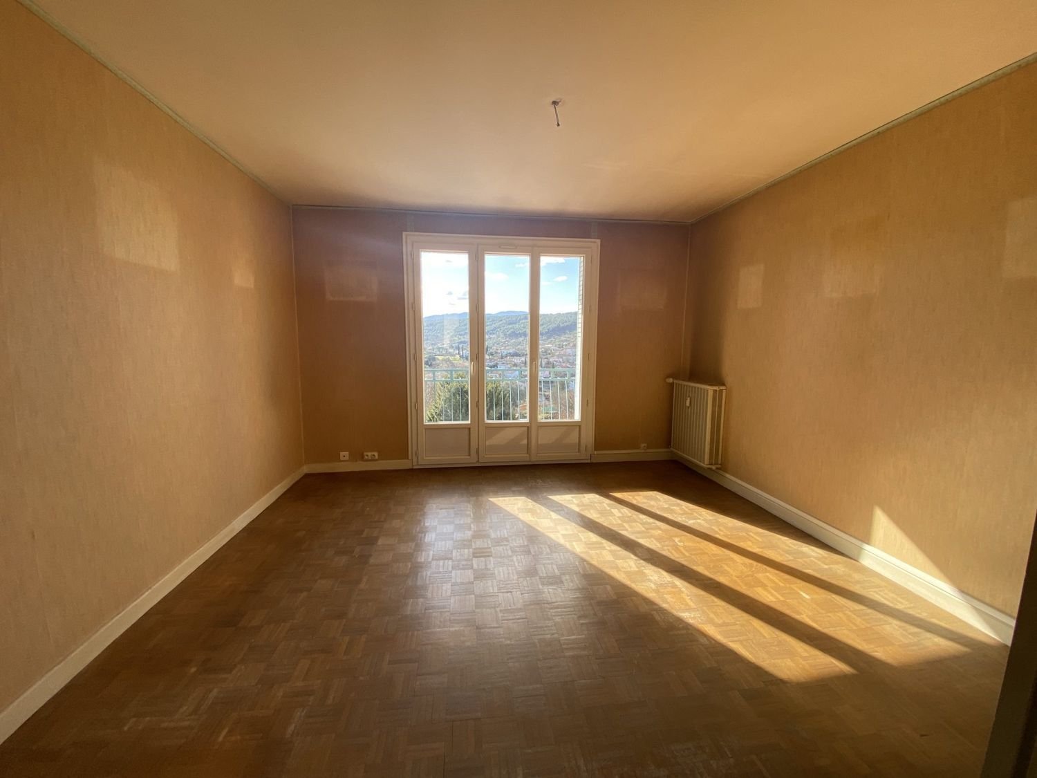 Appartement à vendre, 64m², Aubenas