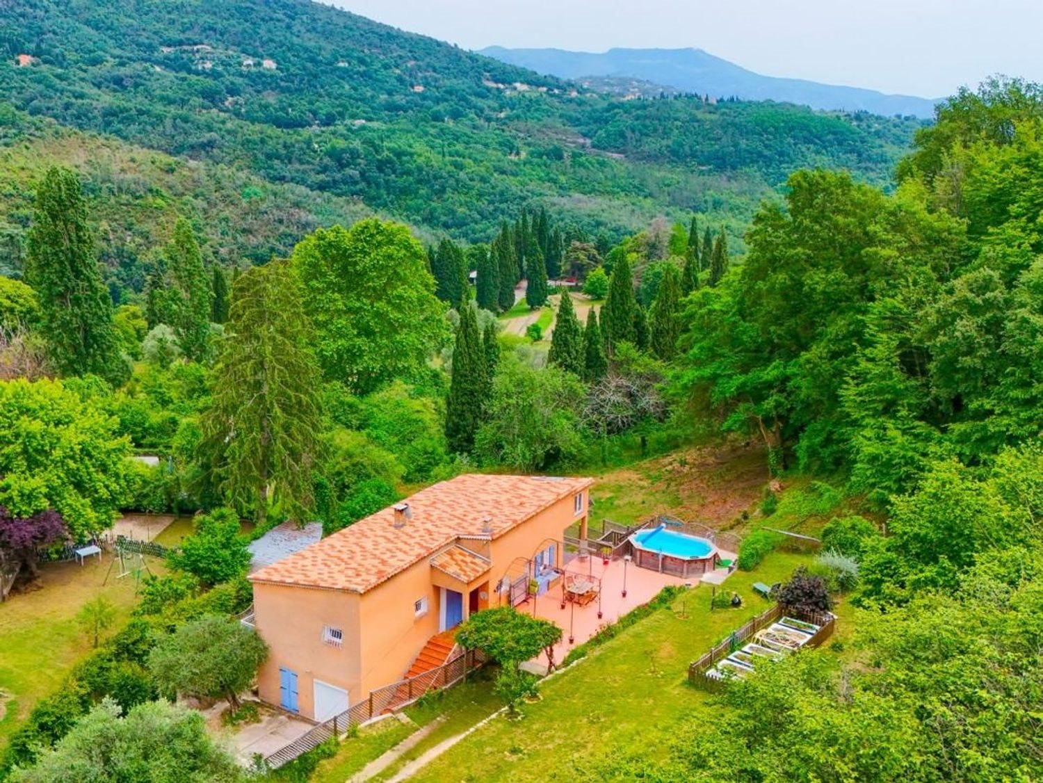 Maison à vendre, 182m², Bendejun
