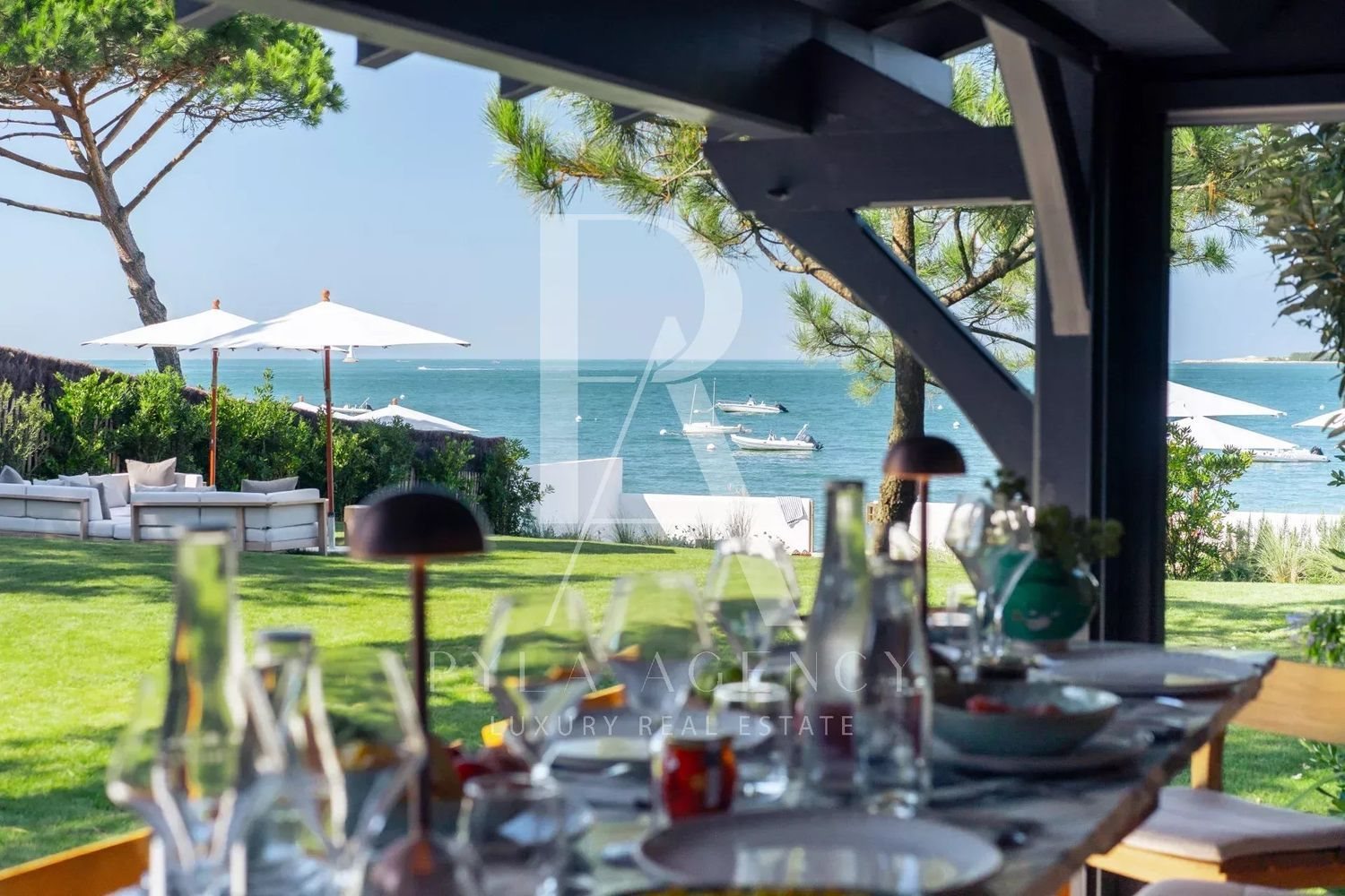 Maison à louer, 410m², La Teste-de-Buch