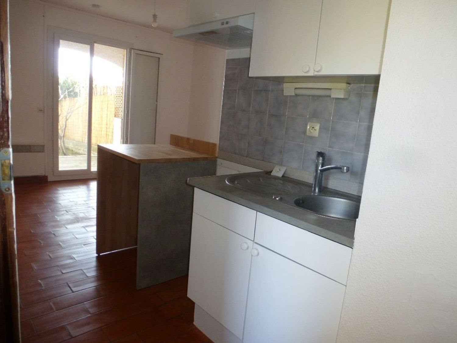 Appartement à louer, 24m², Sausset-les-Pins
