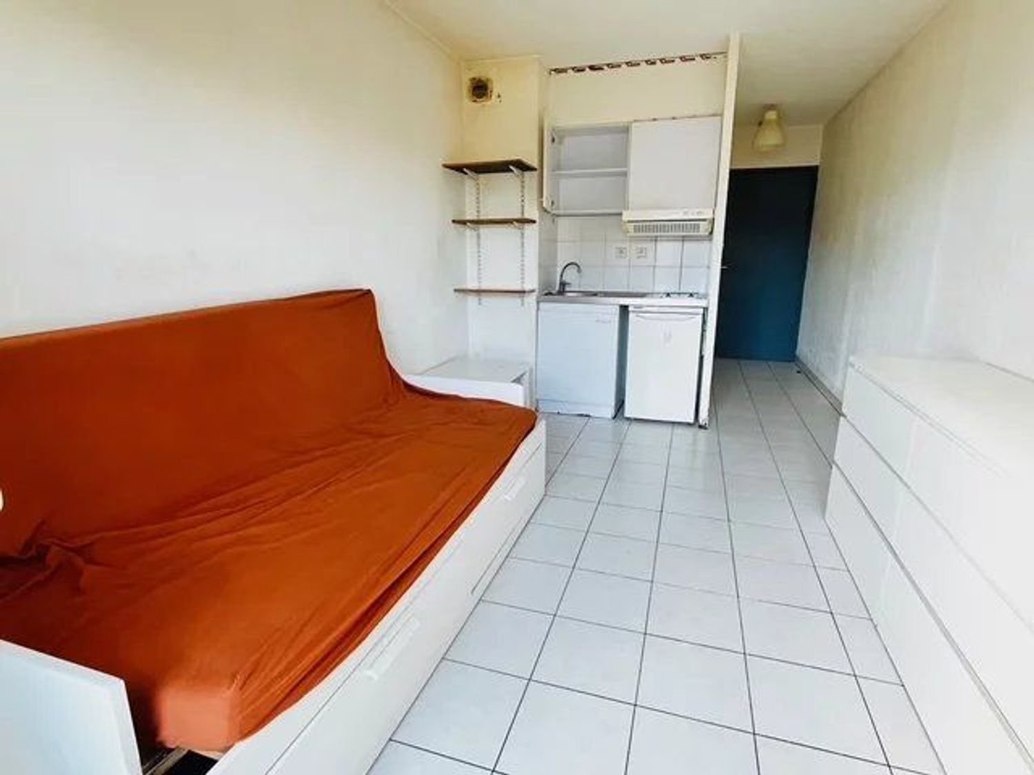 Appartement à louer, 18m², Marseille 5ème