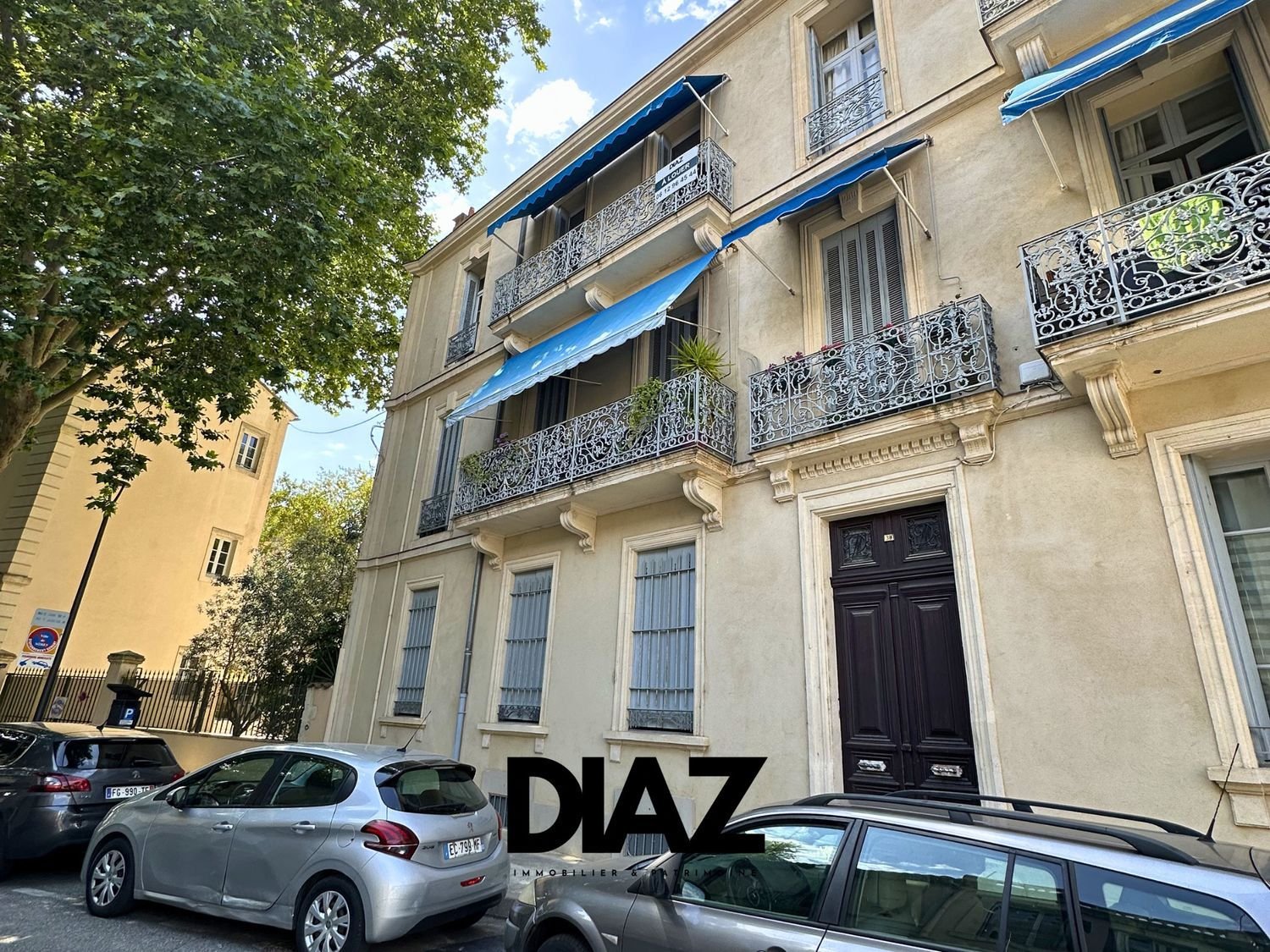 Appartement à louer, 92m², Nîmes