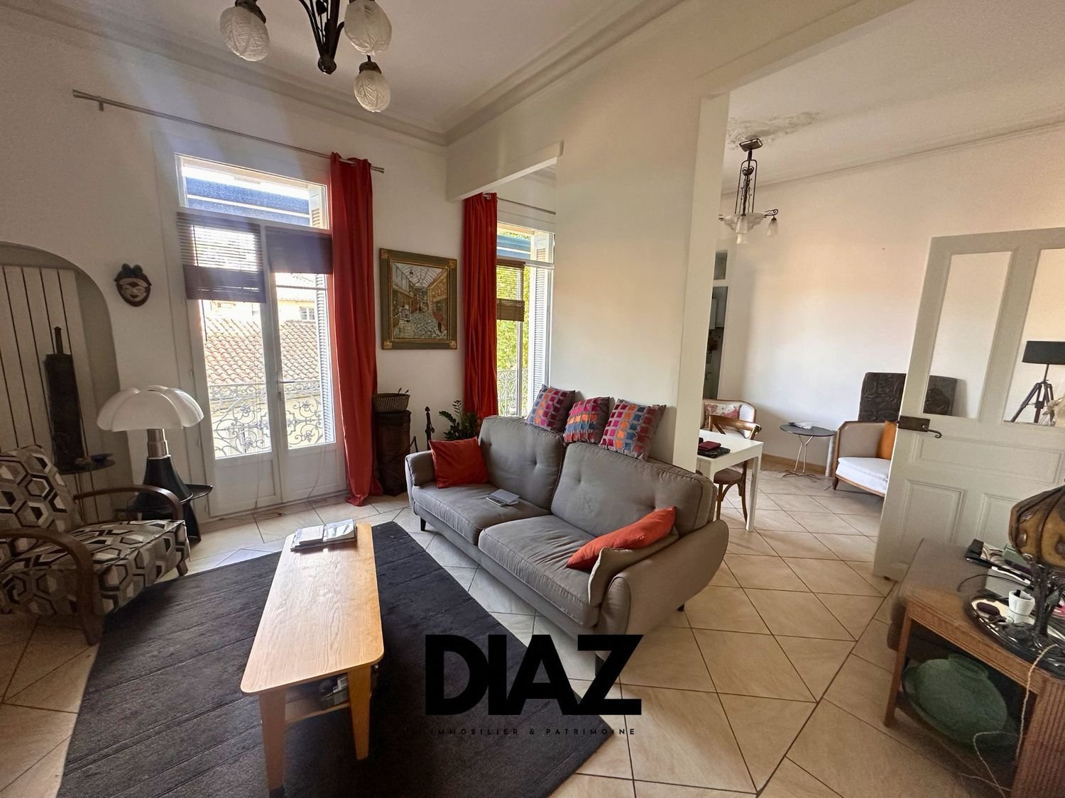 Appartement à louer, 92m², Nîmes
