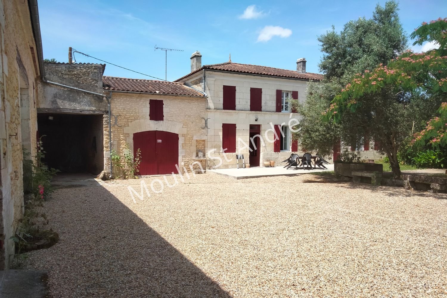 Maison à vendre, 192m², Saint-André-de-Lidon