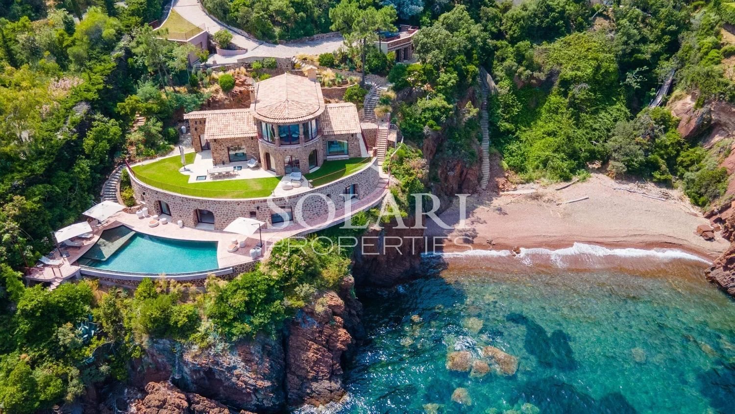 Maison à louer, 500m², Théoule-sur-Mer