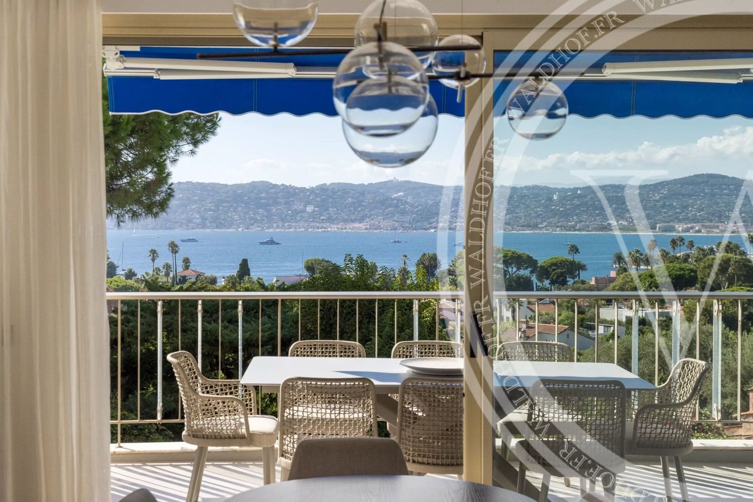 Appartement à louer, 131m², Antibes