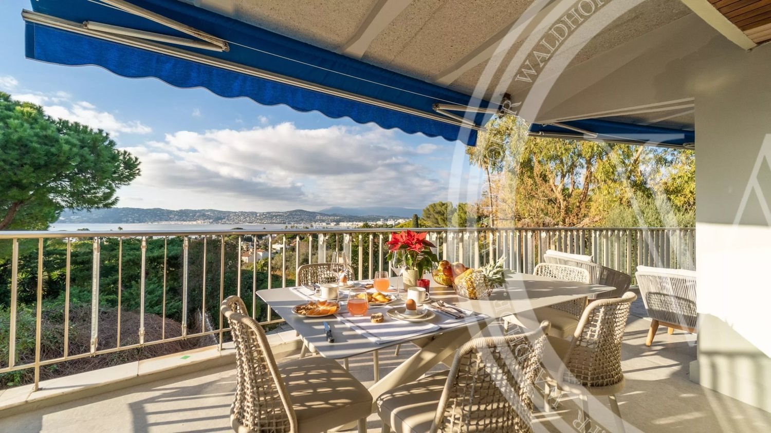 Appartement à louer, 131m², Antibes