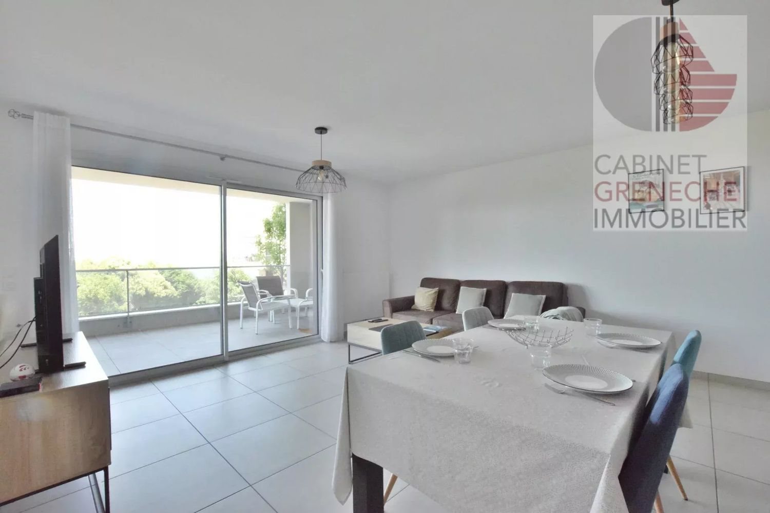Appartement à louer, 65m², Neuvecelle