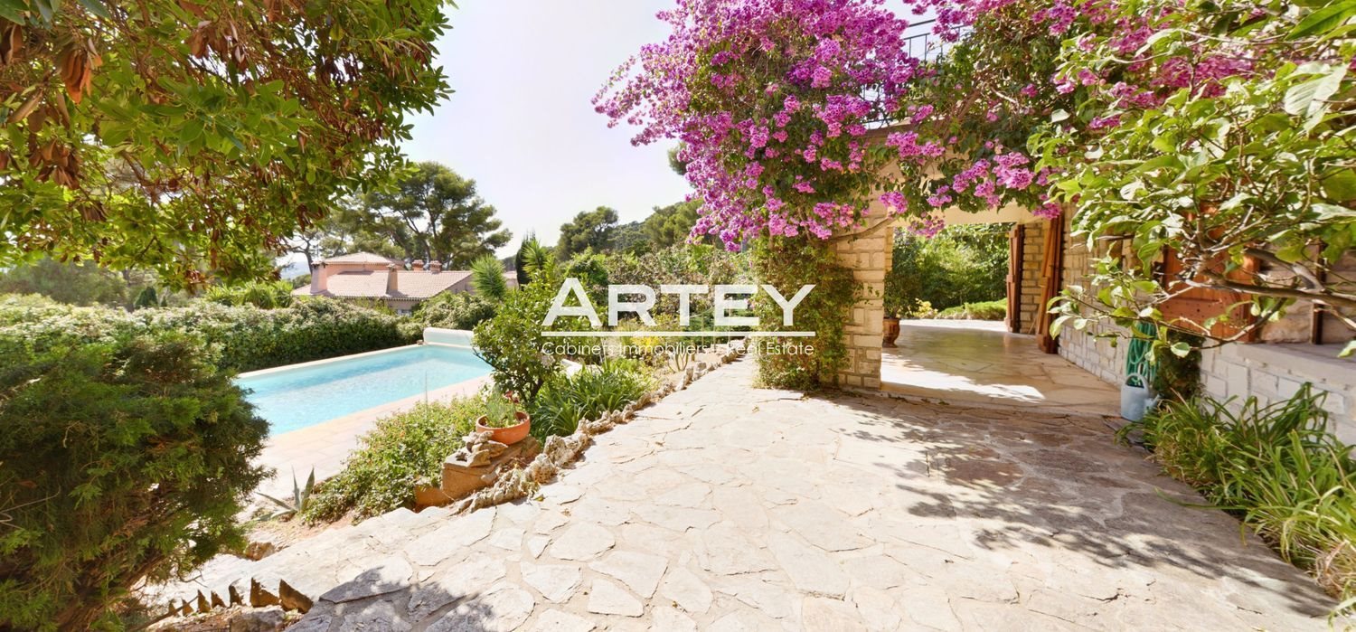 Maison à vendre, 159m², Carqueiranne