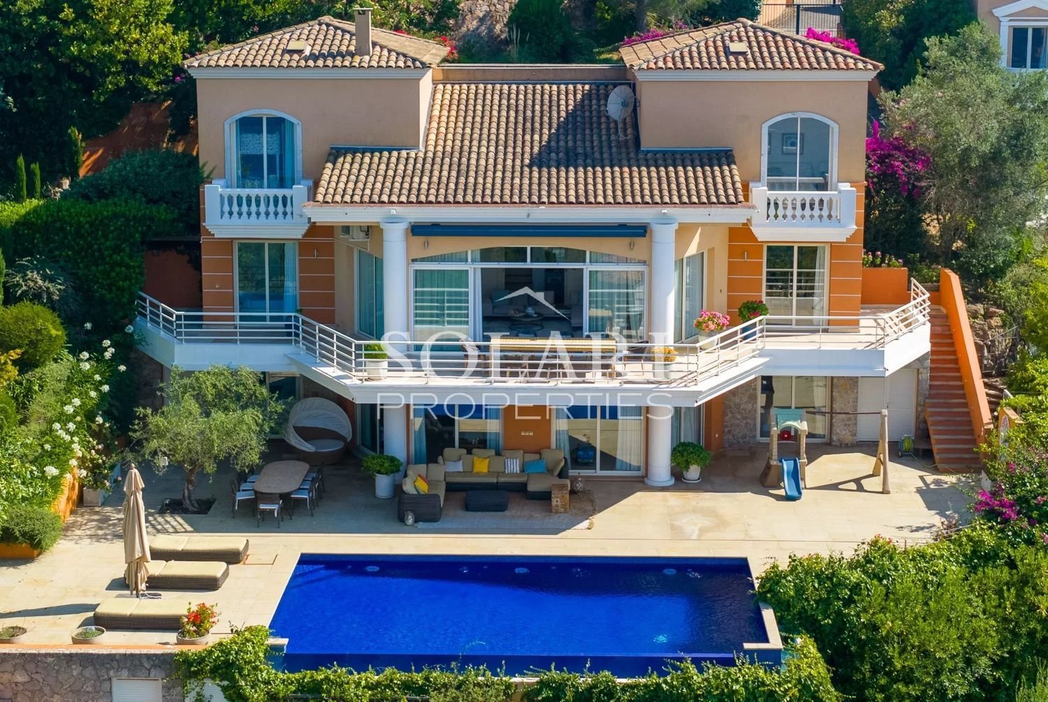 Maison à vendre, 300m², Théoule-sur-Mer