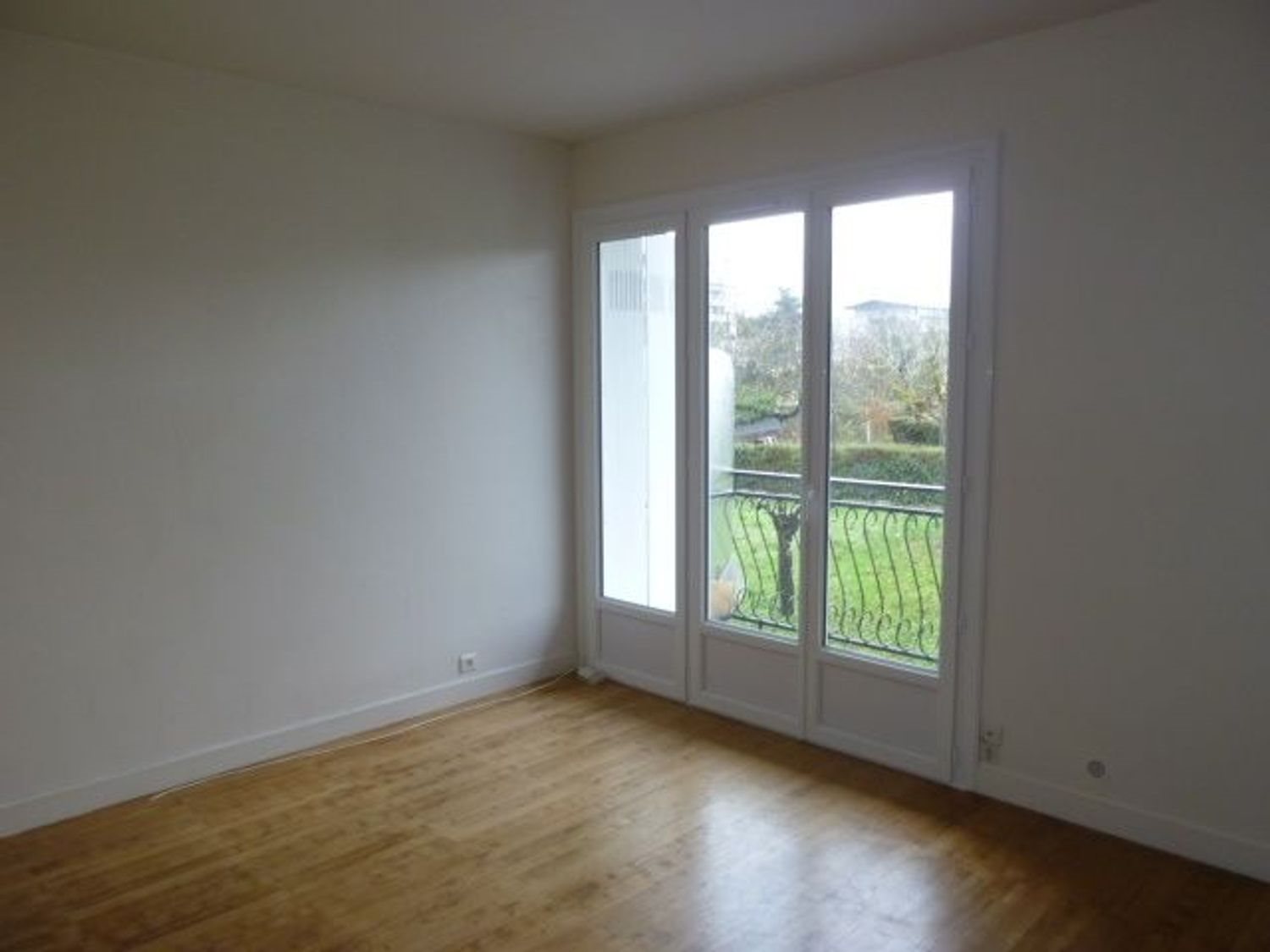 Appartement à louer, 56m², Saintes