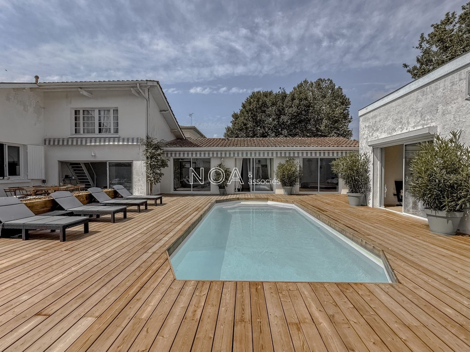 Maison à louer, 248m², Andernos-les-Bains