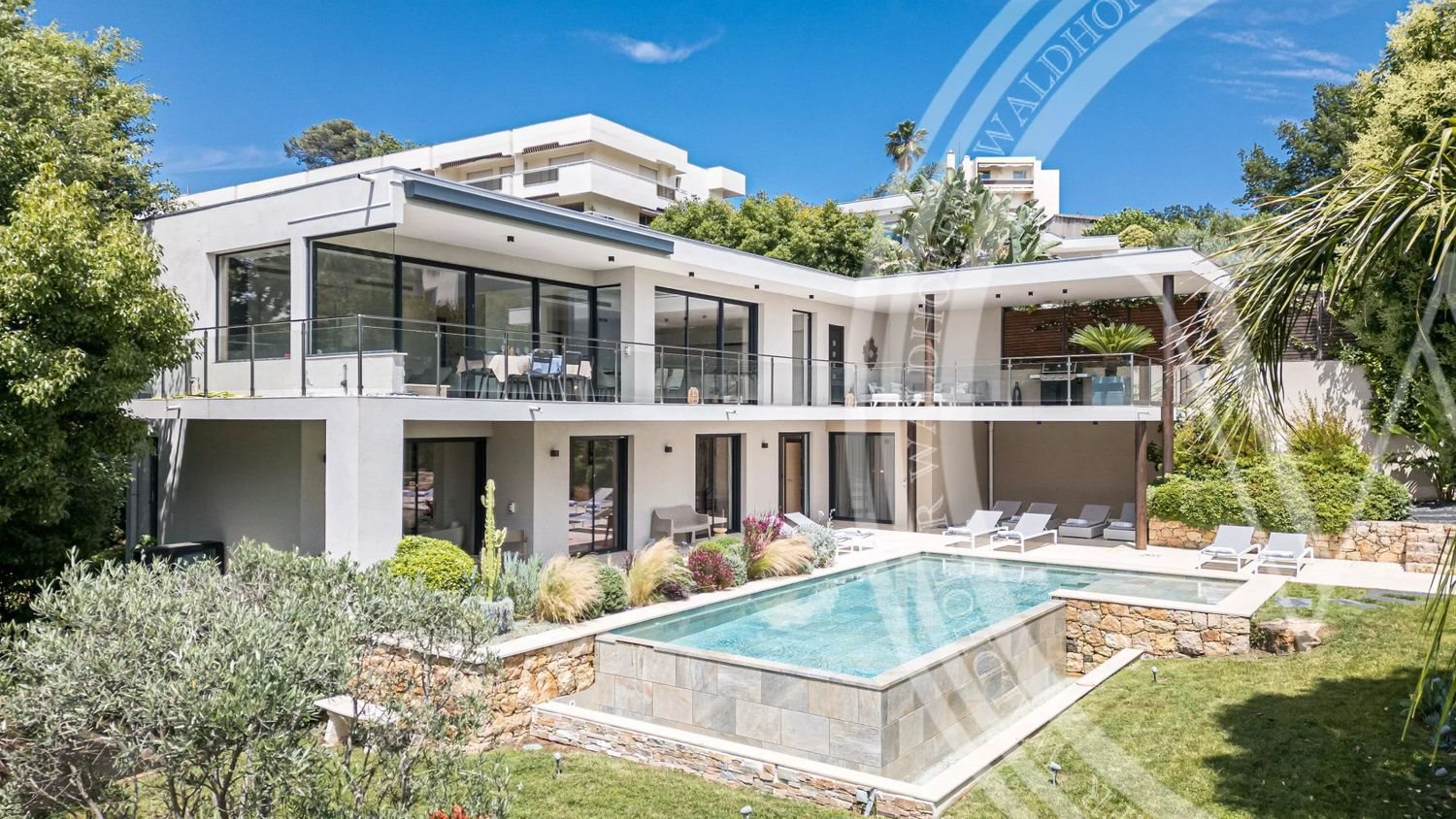 Maison à louer, 240m², Le Cannet