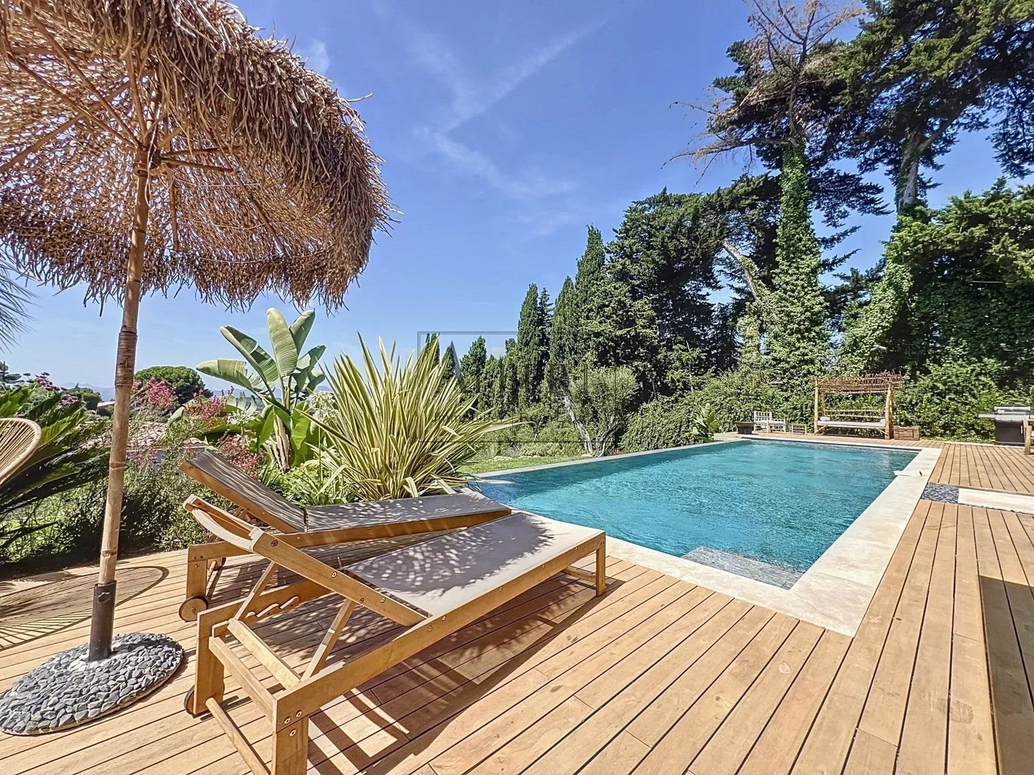 Maison à louer, 215m², Le Cannet