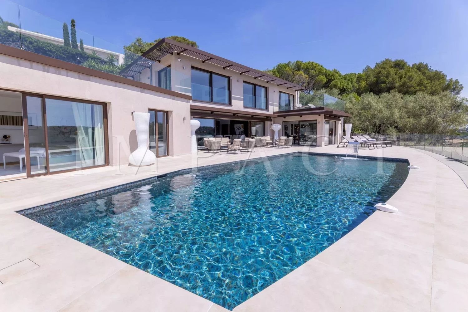 Maison à louer, 11m², Mougins