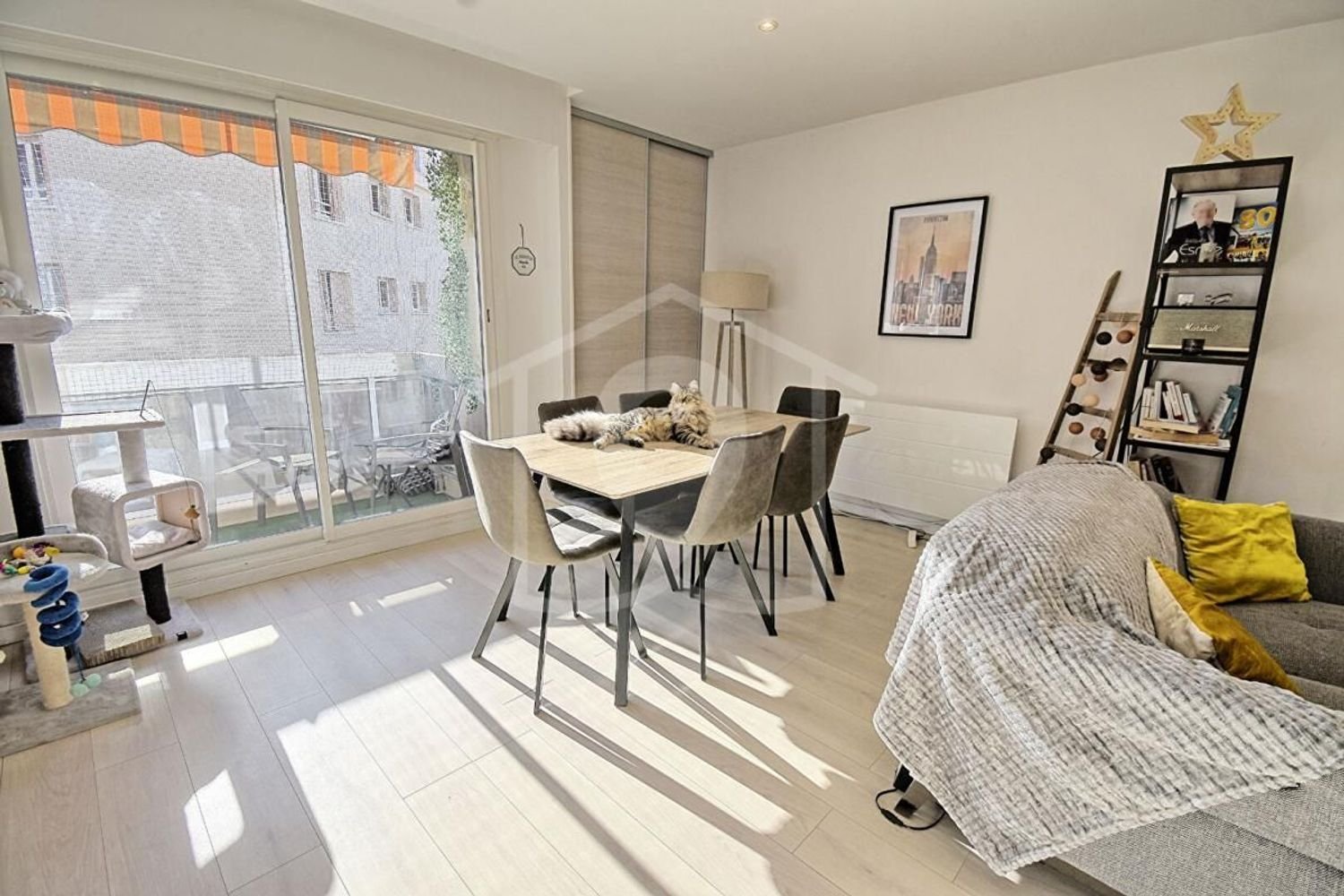 Appartement à vendre, 100m², Antibes