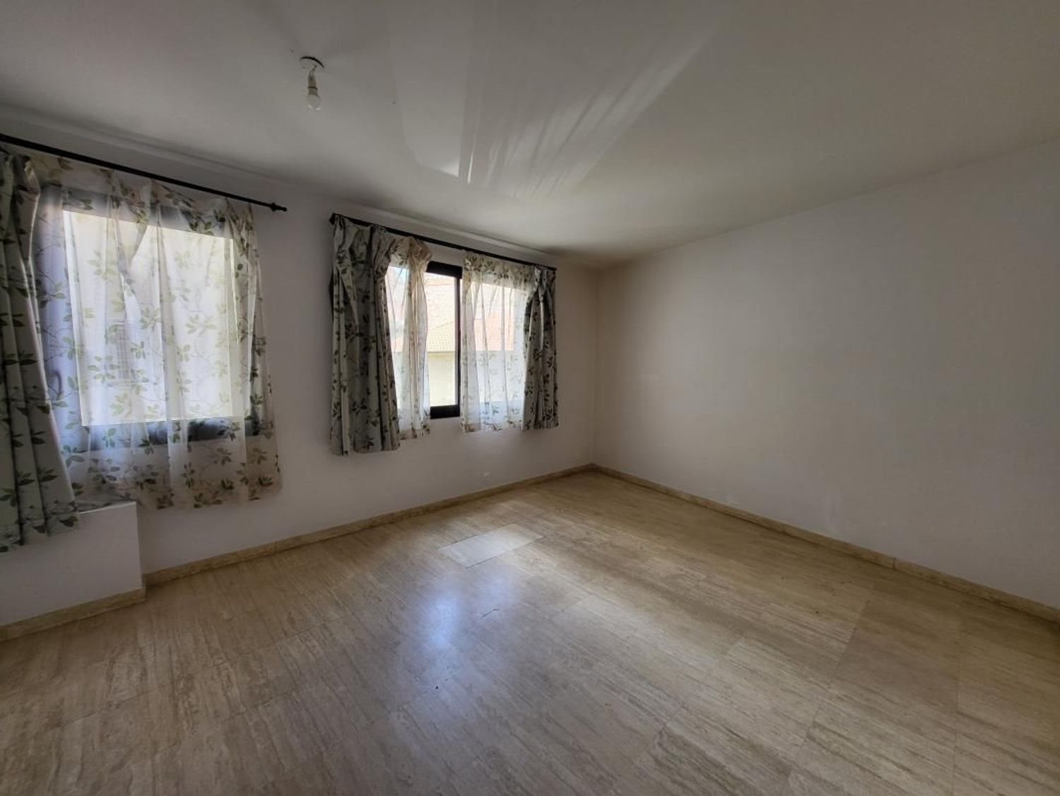 Appartement à louer, 168m², Agen