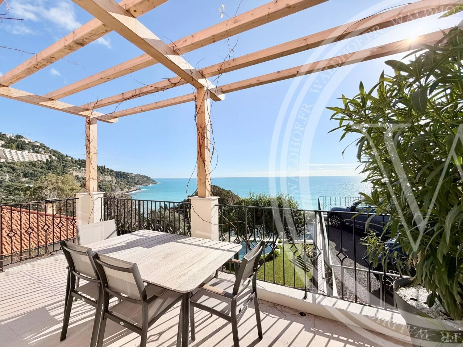 Maison à louer, 140m², Roquebrune-Cap-Martin