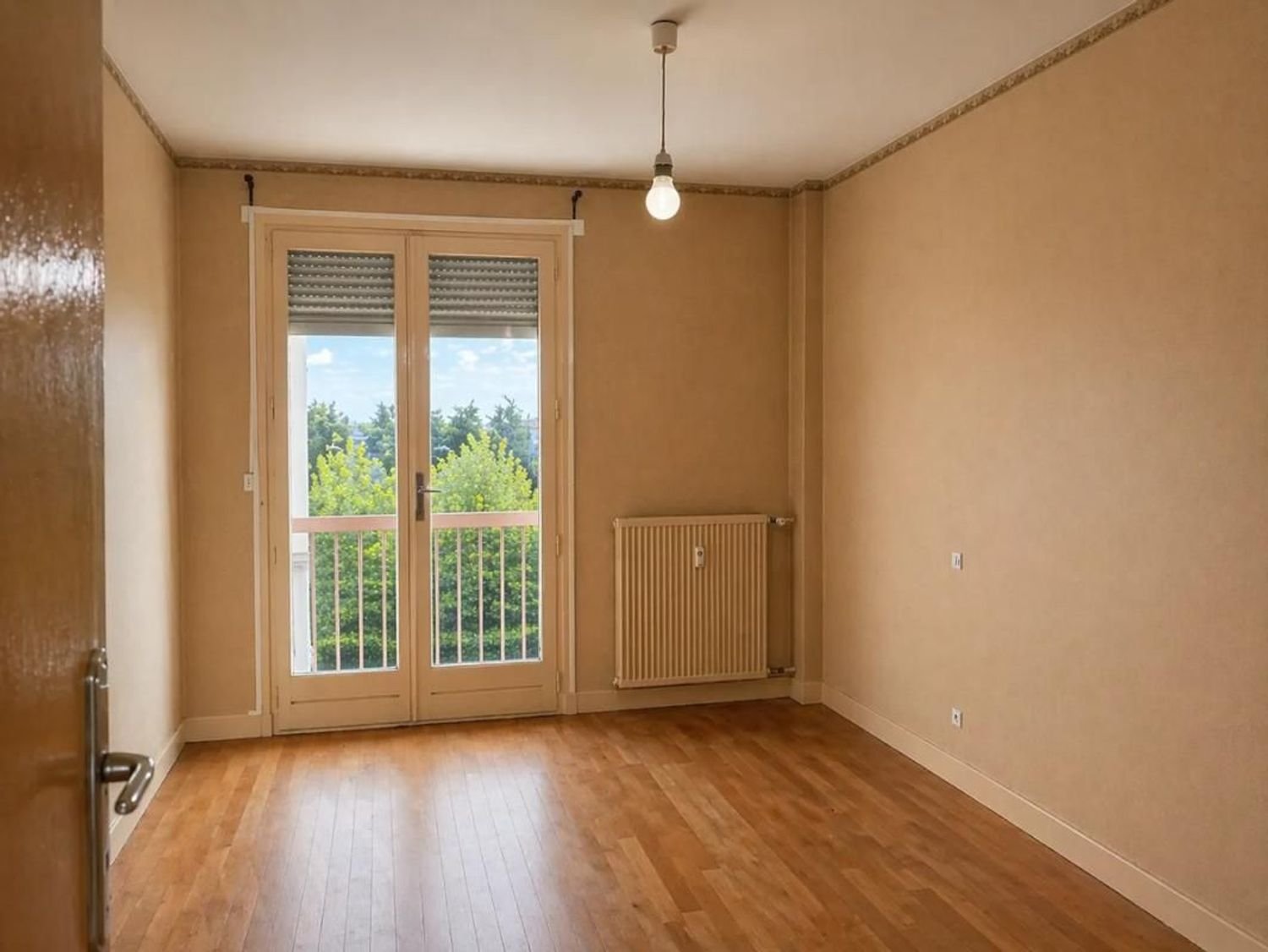 Appartement à vendre, 82m², Roussillon