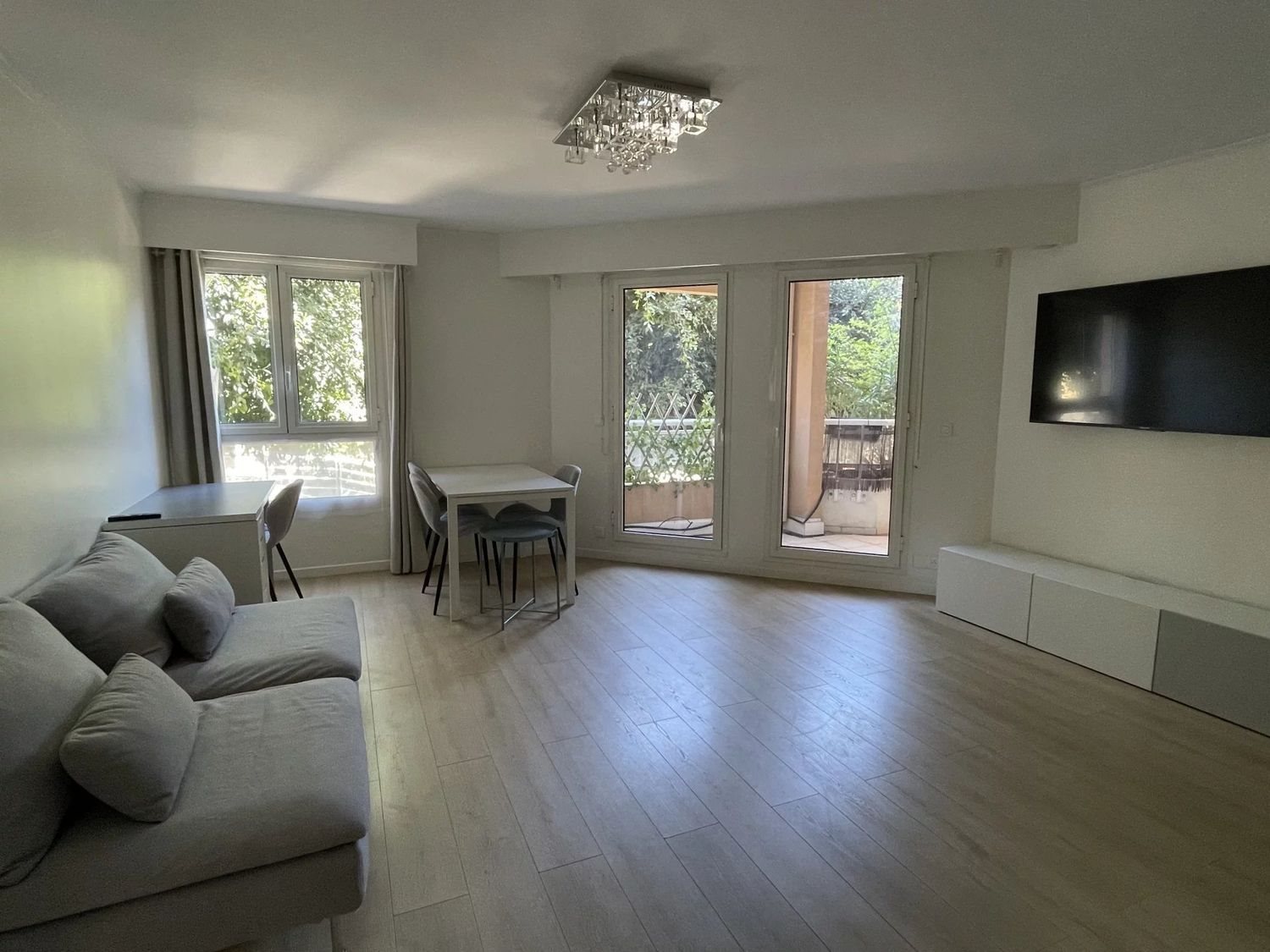 Appartement à louer, 45m², Beausoleil