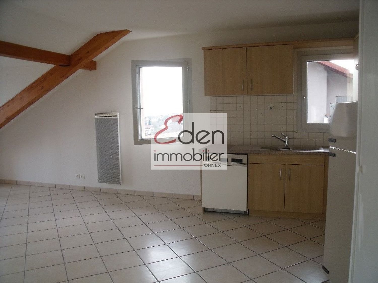 Appartement à louer, 65m², Gex