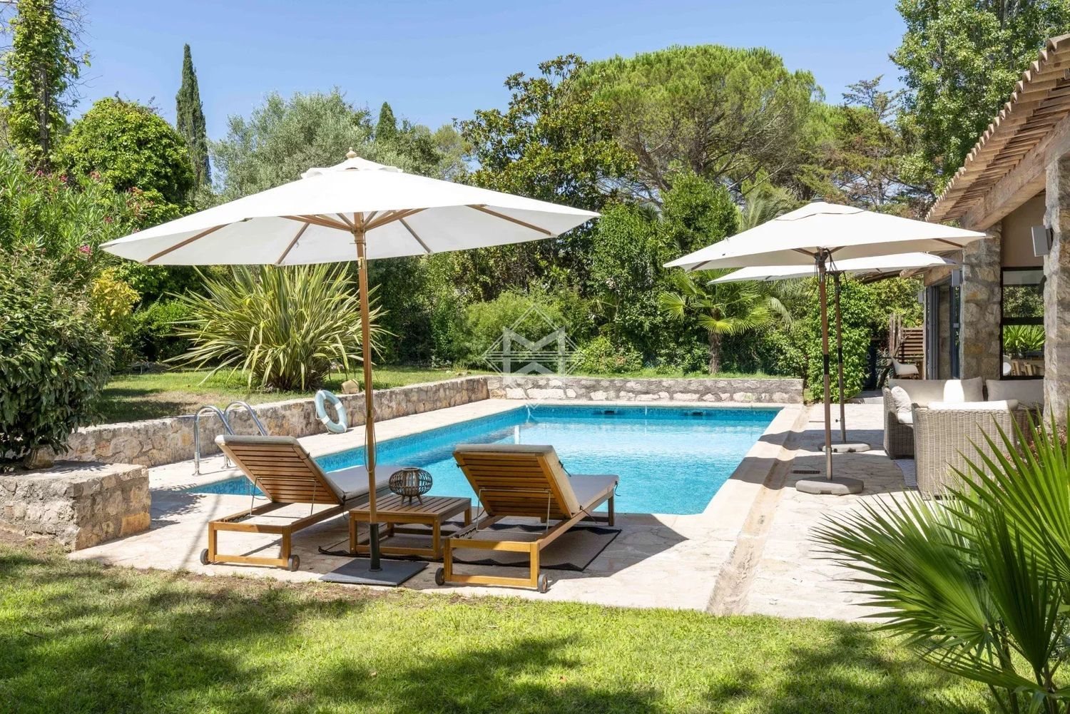 Maison à louer, 160m², Mougins
