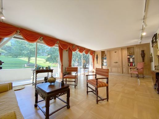 Advert pic 0