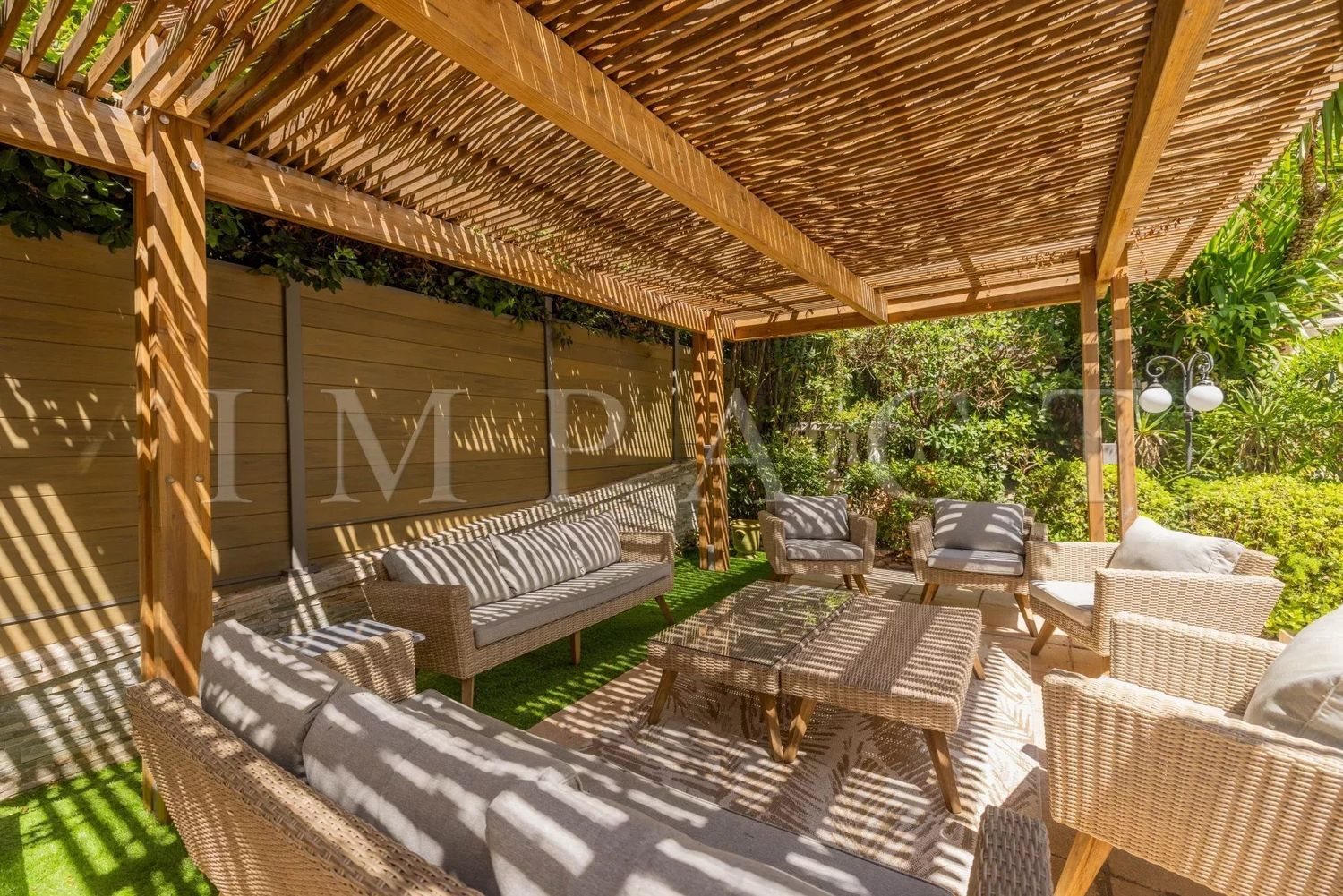 Maison à louer, 240m², Cannes
