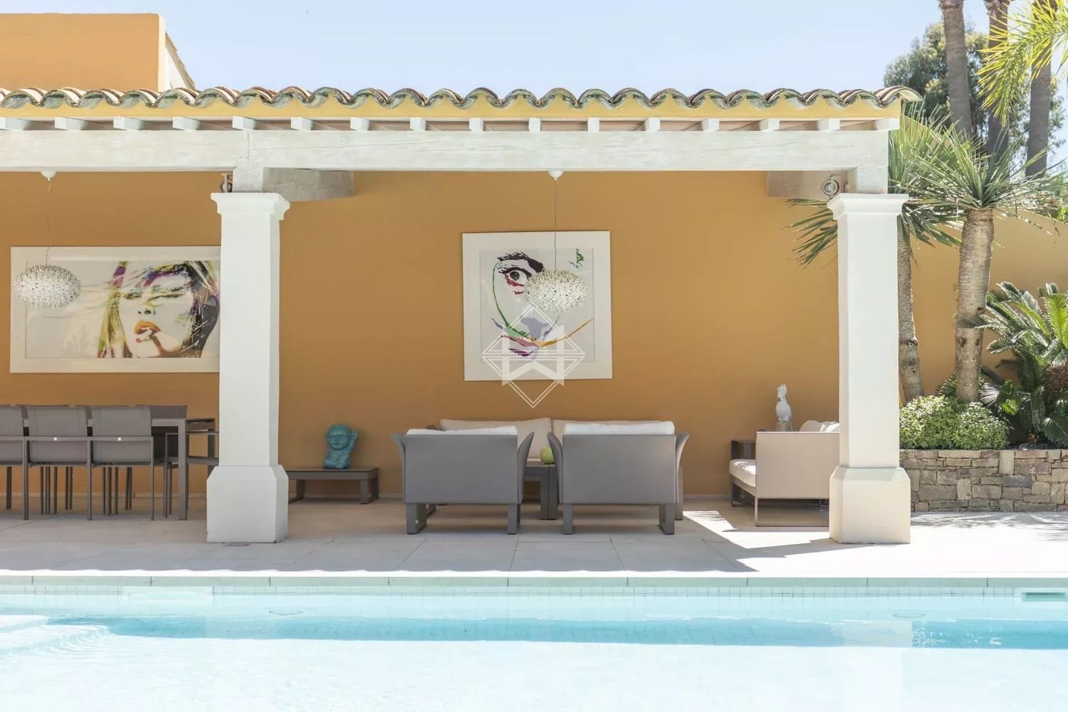 Maison à louer, 170m², Gassin