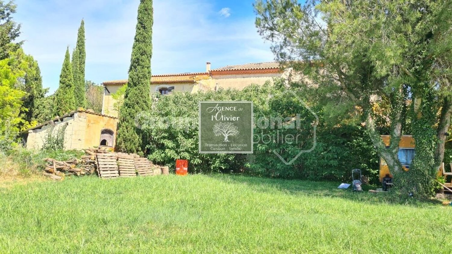 Maison à vendre, 1000m², Arles