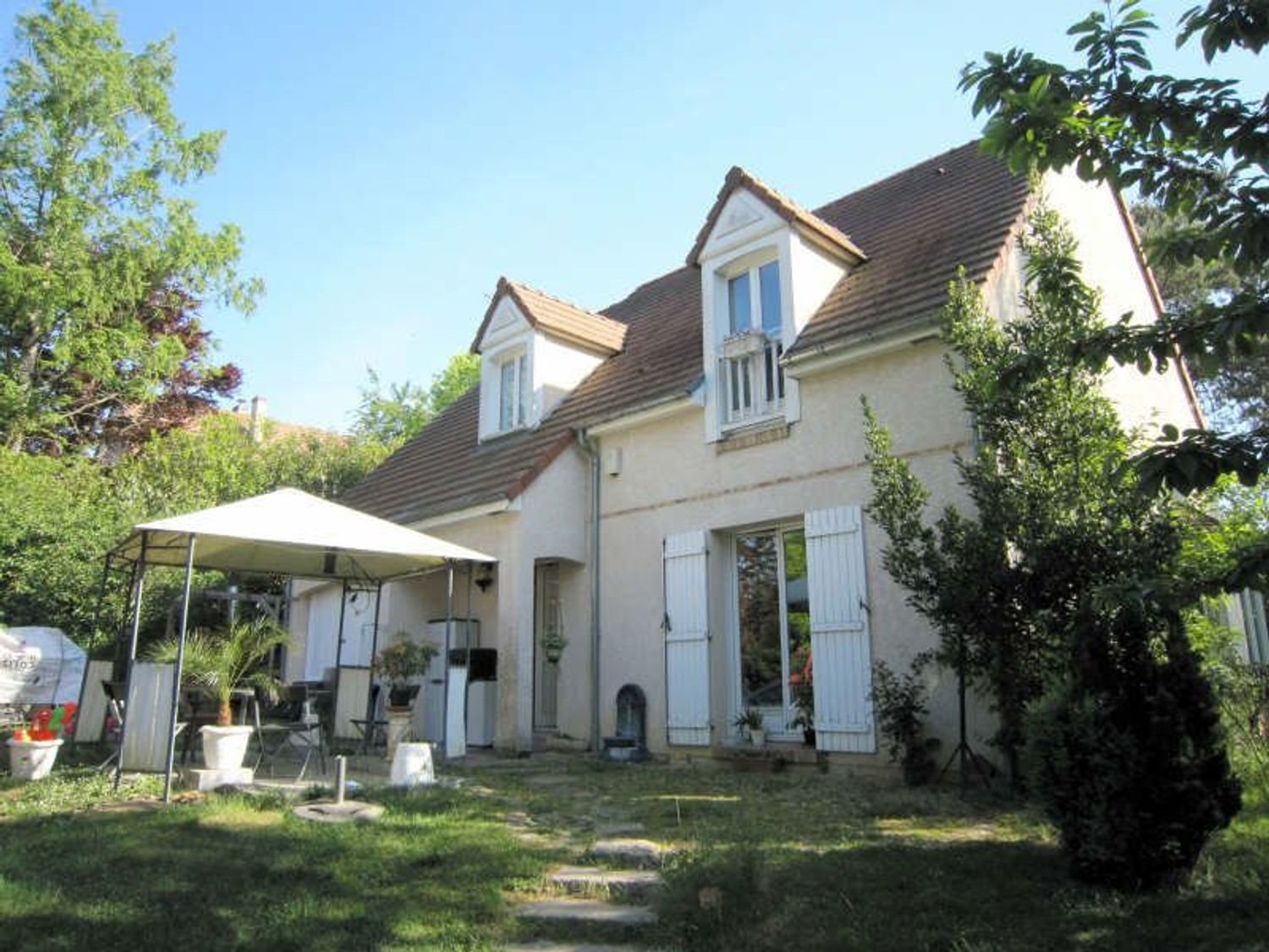 Maison à vendre, 132m², Bazainville