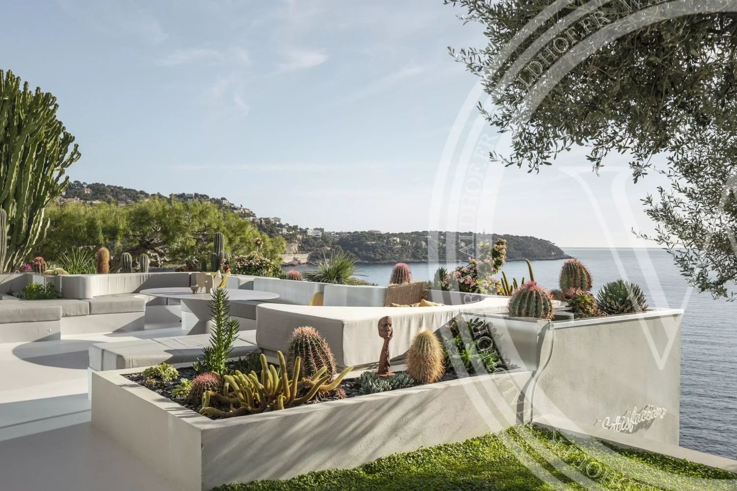 Maison à louer, 485m², Roquebrune-Cap-Martin