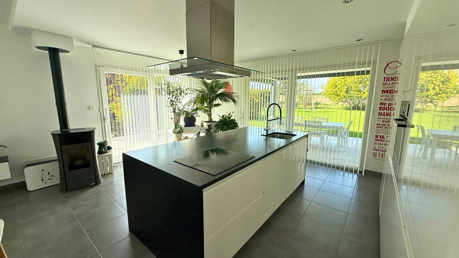 Maison à vendre, 137m², Montreux-Vieux