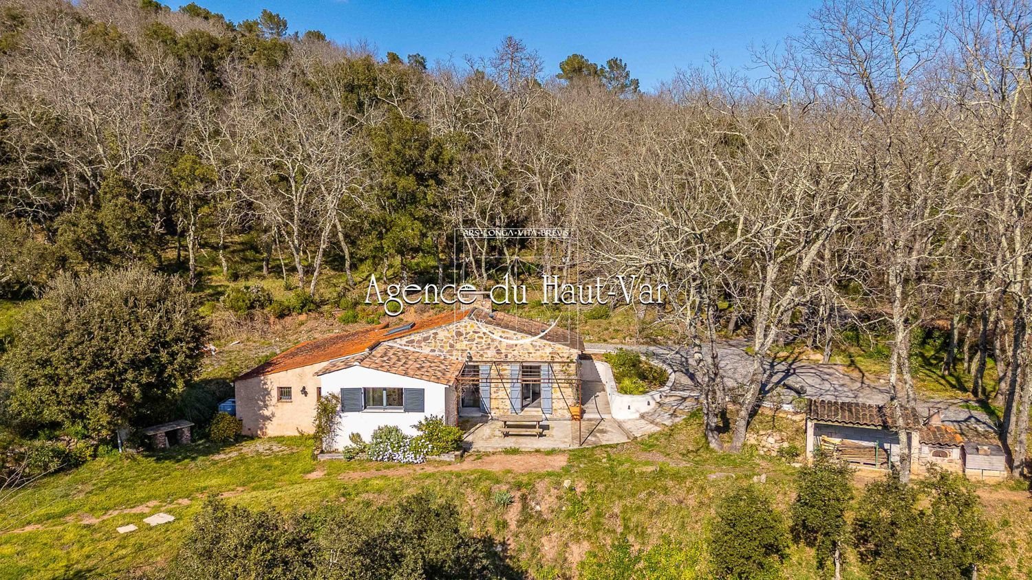 Maison à vendre, 77m², Bagnols-en-Forêt