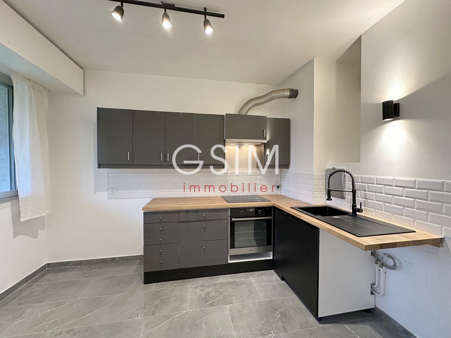 Appartement à louer, 32m², Garches