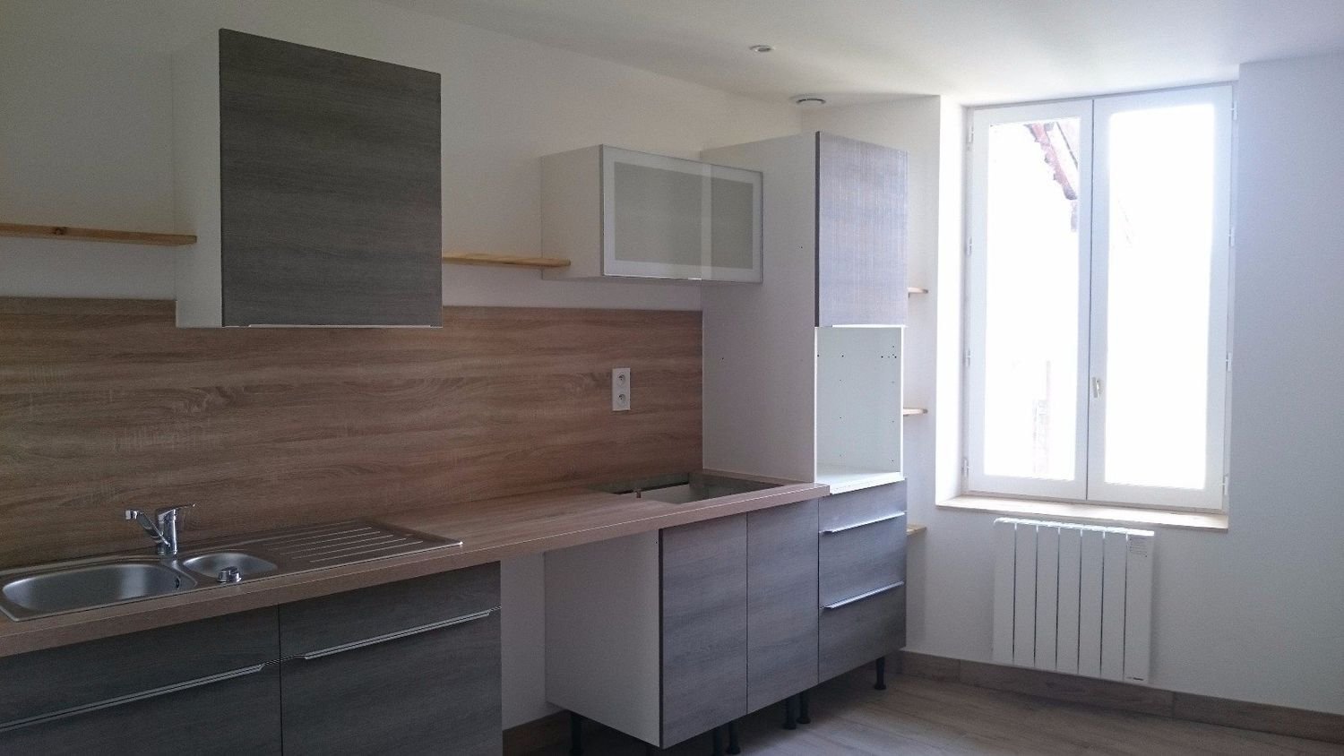 Appartement à louer, 71m², Belley