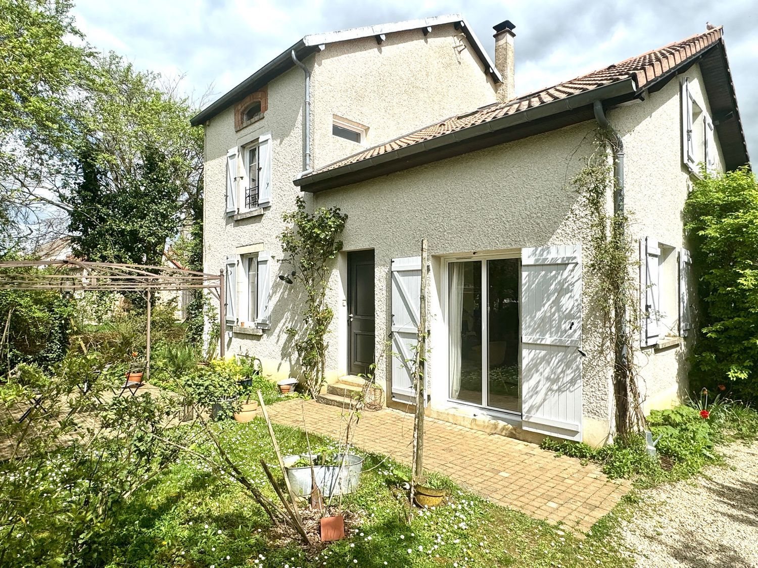 Maison à vendre, 218m², Beire-le-Châtel