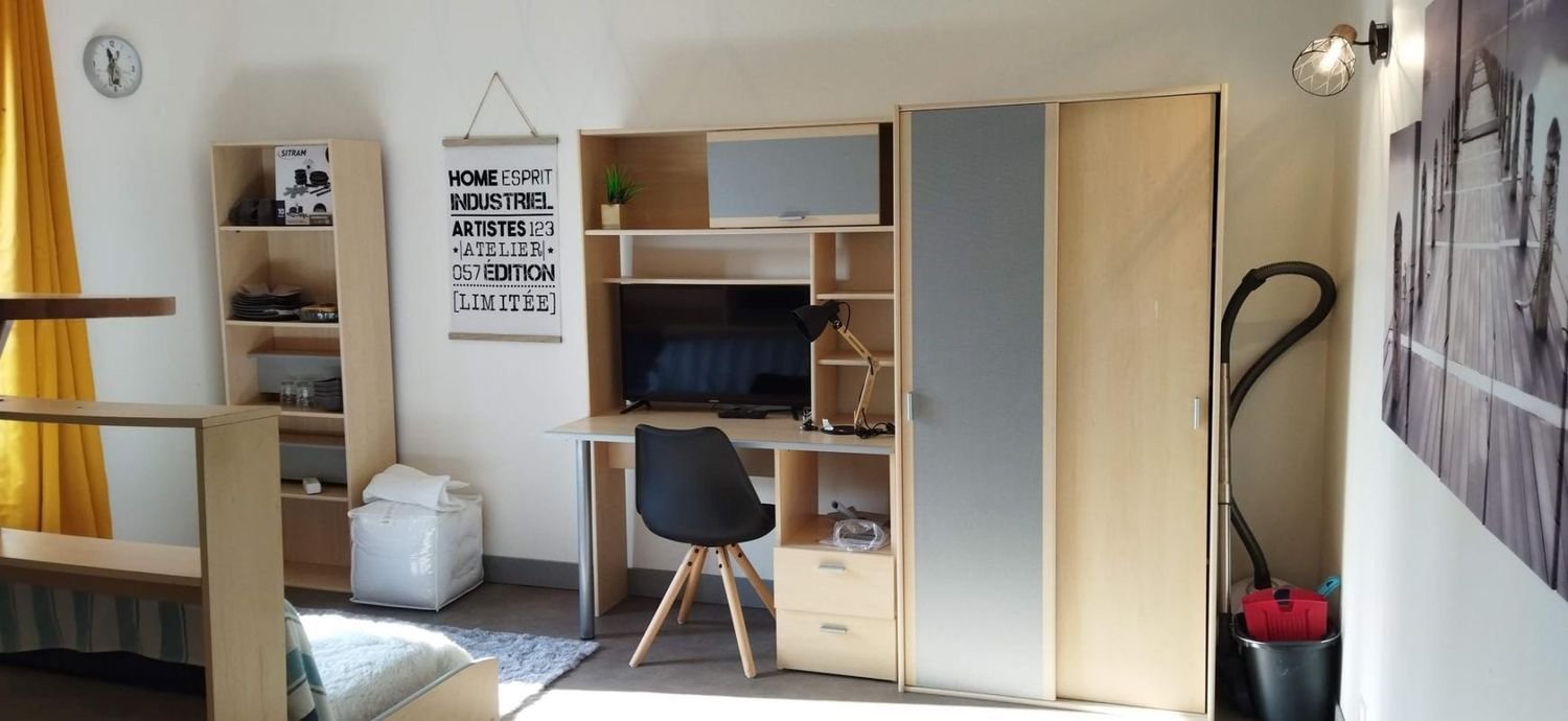 Appartement à louer, 21m², Carhaix-Plouguer