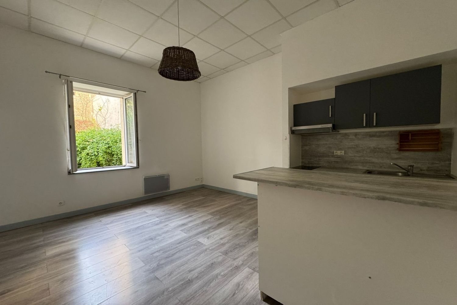 Appartement à louer, 37m², Lézignan-Corbières