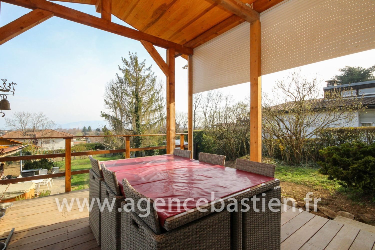 Maison à vendre, 116m², Gex
