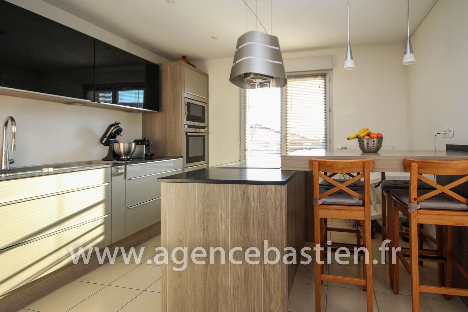 Appartement à vendre, 89m², Cessy