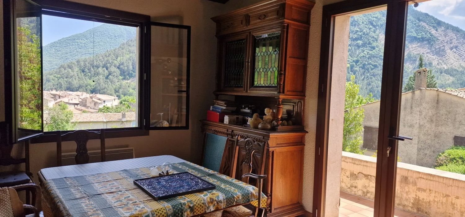 Maison à vendre, 160m², Châtillon-en-Diois