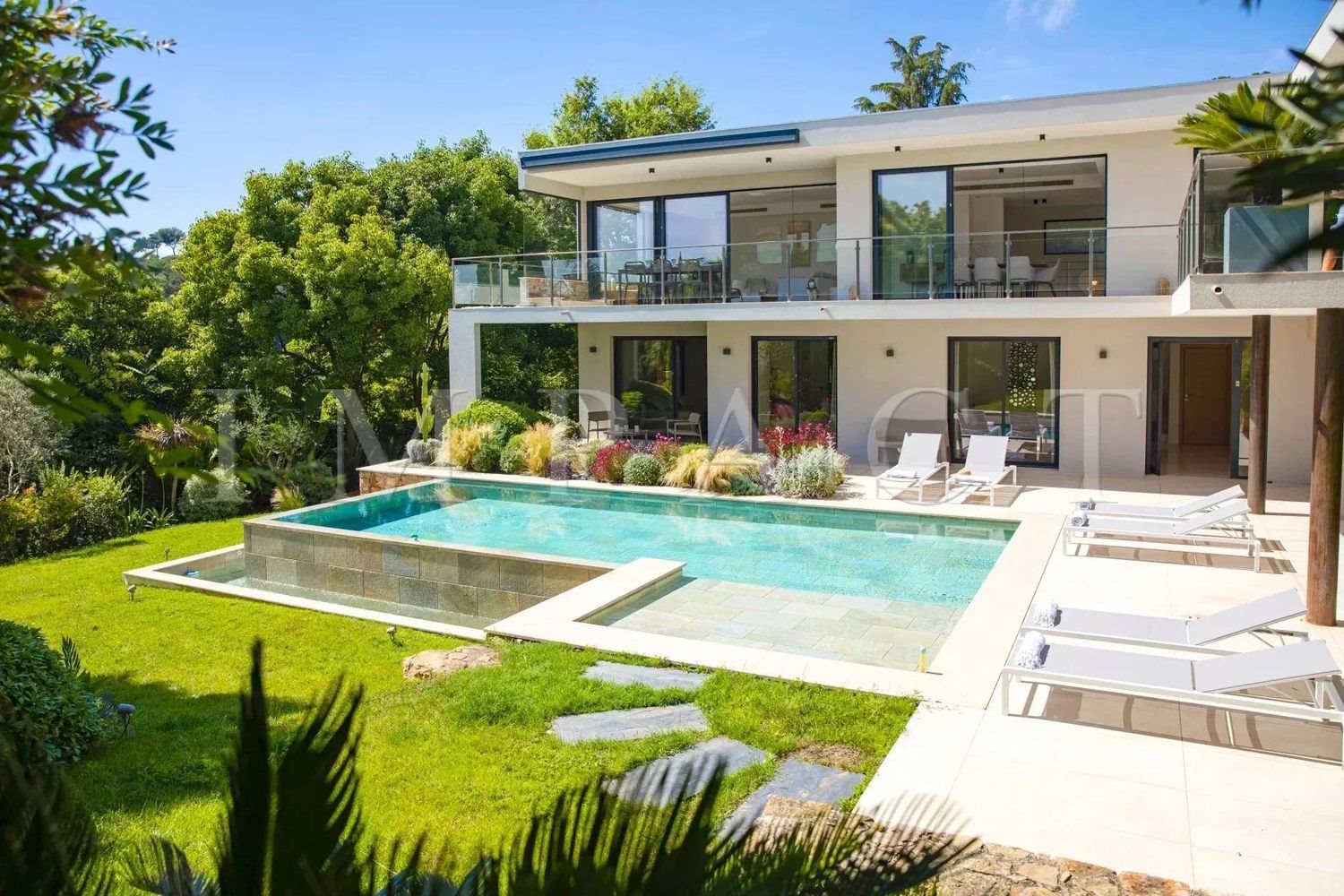 Maison à louer, 240m², Le Cannet